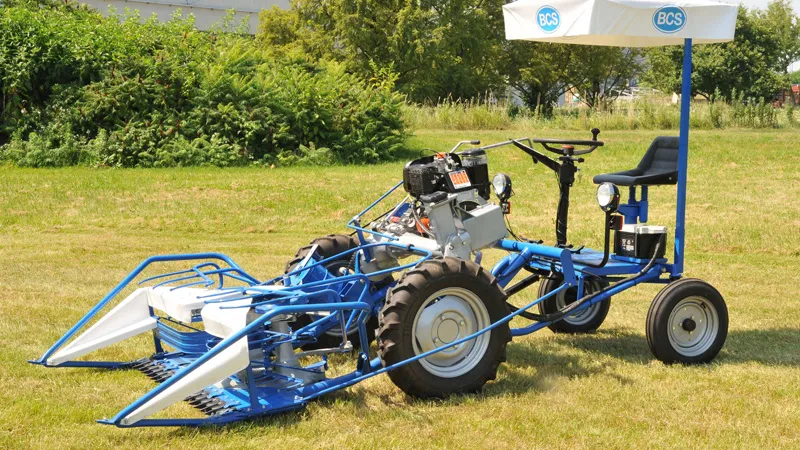 دروگر دو چرخ یونجه سبک و پر قدرت برای استفاده راحت